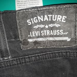 40 x 32 Levi Strauss mens jeans